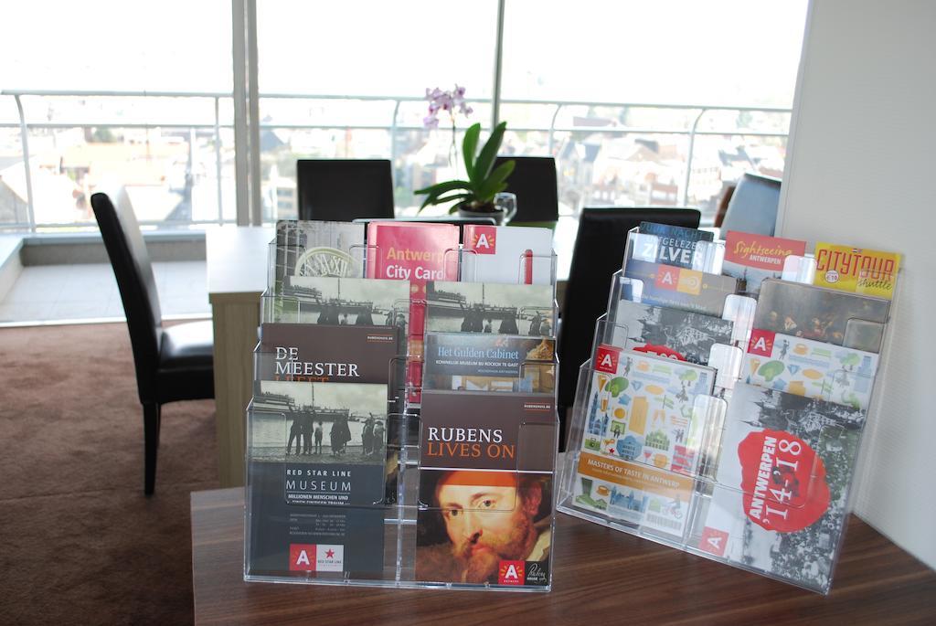 Apartment View Of Antwerpen Rom bilde