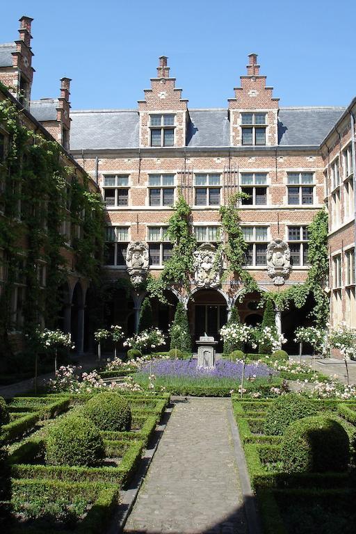 Apartment View Of Antwerpen Rom bilde